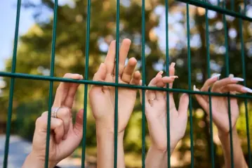 《陽光女子合唱團》為什麼能大賣？給企業的情感行銷啟示